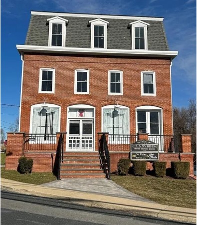 Triple Raven Brewing LLC Brewery in North Grosvenor Dale Connecticut