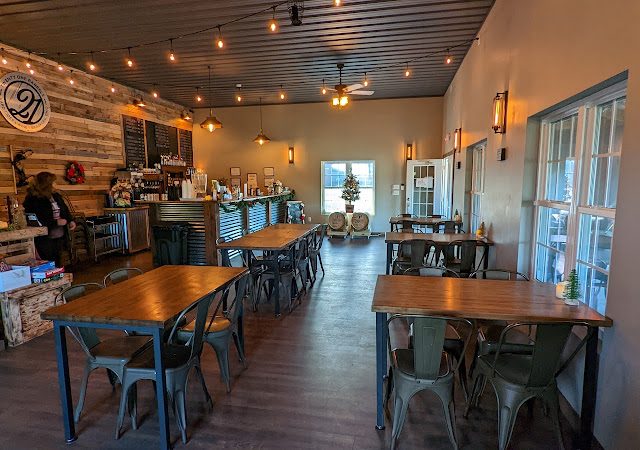 Twenty One Barrels Hard Cider & Wine Winery in Bradford Ohio