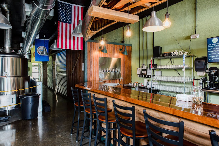 Twin Creeks Brewing Company Brewery in Vinton Virginia