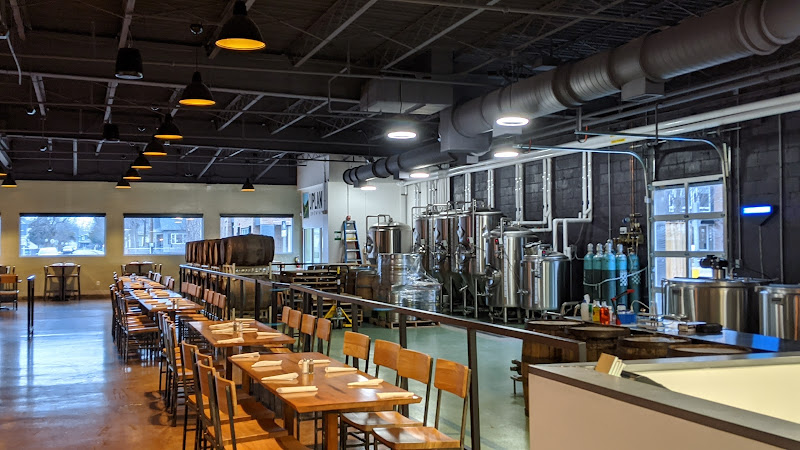 Upland FSQ Brewery restaurants in Indianapolis Indiana