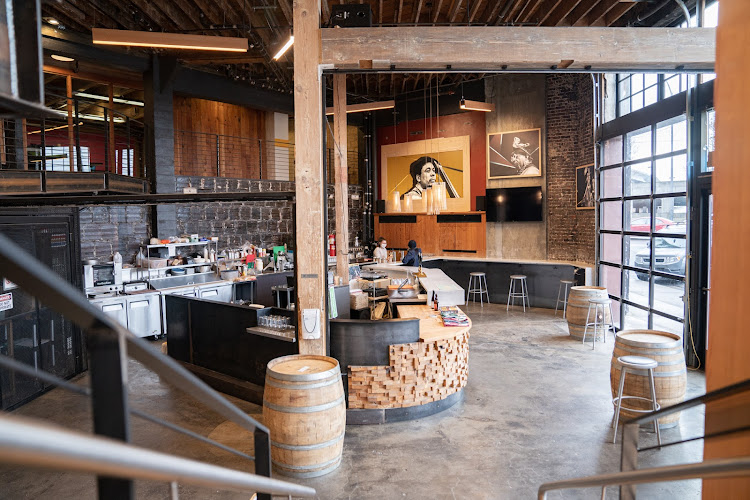 Upright Brewing Brewery in Portland Oregon