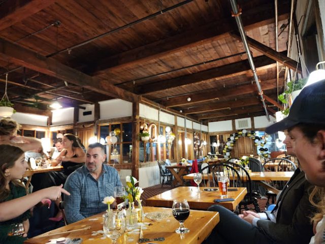 Valley Craft Ales restaurants in Wilmington Vermont