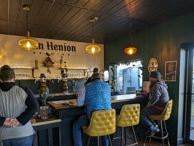 Van Henion Brewing Company Brewery in Bend Oregon