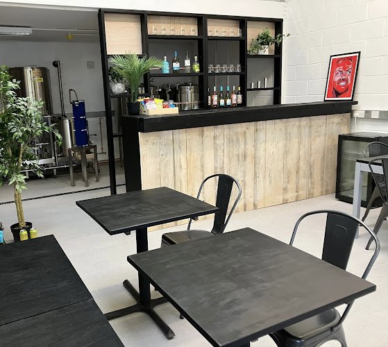 Vibish Brewery & Taproom Brewery in Swindon