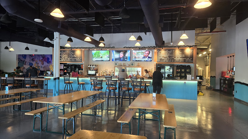 Wandering Monsters Brewing Company Brewery in Cincinnati Ohio