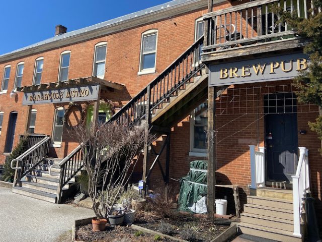 Warehouse Gourmet Bistro & Brewpub restaurants in Hanover Pennsylvania