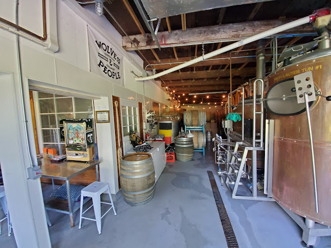 Wolves & People Farmhouse Brewery Brewery in Newberg Oregon